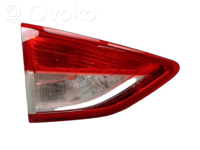 Ford Kuga II Luces portón trasero/de freno 