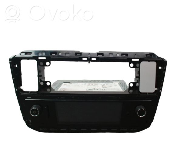 Volkswagen Up Panel / Radioodtwarzacz CD/DVD/GPS 
