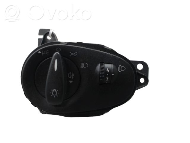 Ford Focus Light switch 