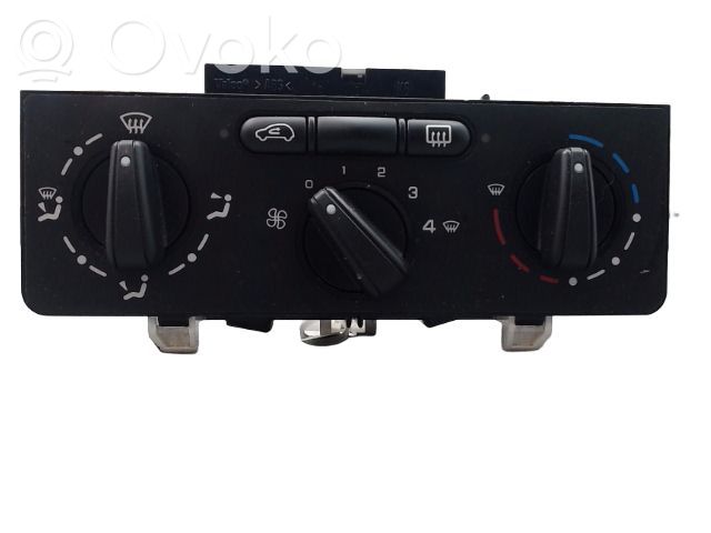 Citroen C3 Climate control unit 