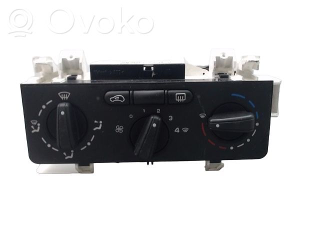 Citroen C3 Climate control unit 