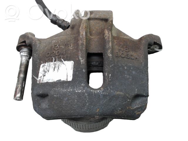 Peugeot 206+ Zacisk hamulcowy przedni 