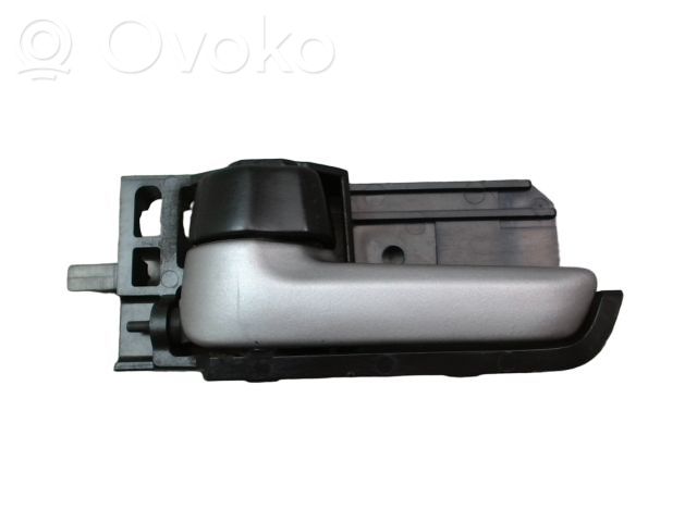 Klamka wewnętrzna drzwi przednich   8313063J20LF1,8313063J20LF1