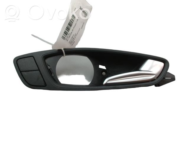 Audi A1 Front door interior handle 