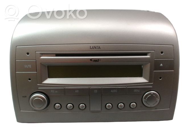 Lancia Ypsilon Panel / Radioodtwarzacz CD/DVD/GPS 