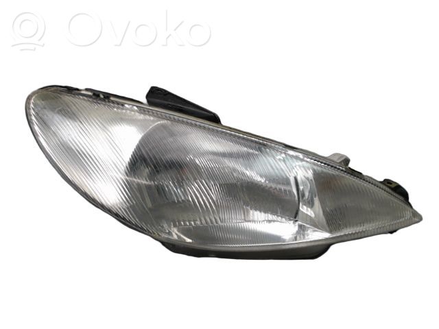Peugeot 206 Lampa przednia 