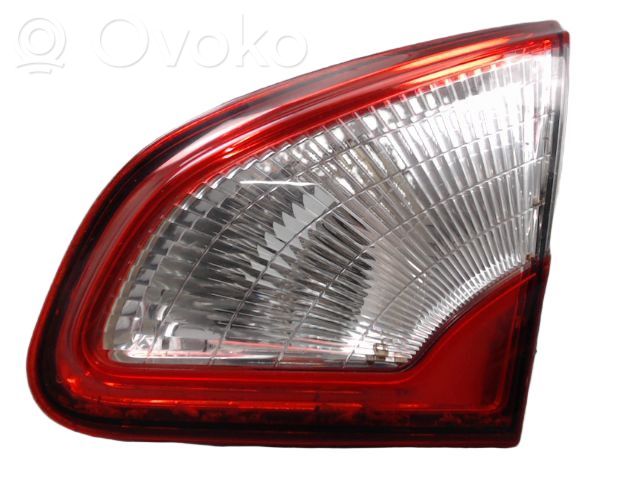 Nissan Qashqai Luci posteriori del portellone del bagagliaio