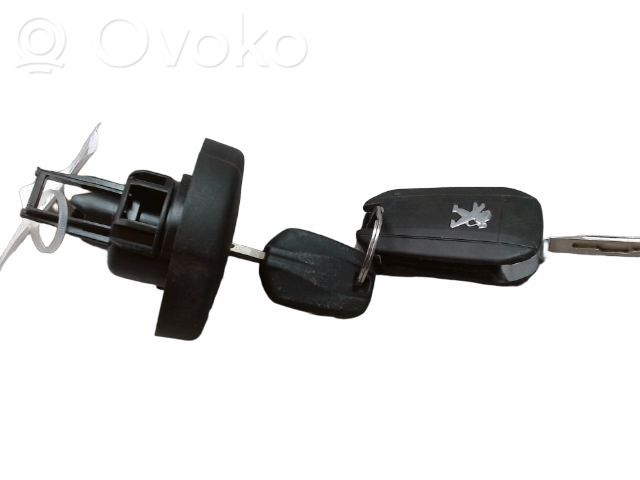 Peugeot 308 Tappo del serbatoio del carburante 