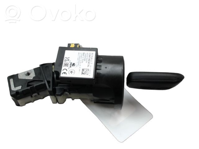 Dacia Sandero III Contact aprindere 