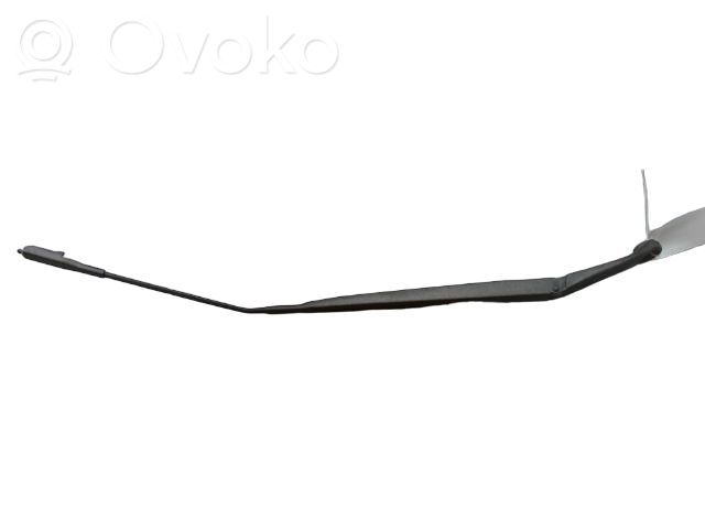 Nissan Qashqai Ramię wycieraczki szyby przedniej / czołowej 