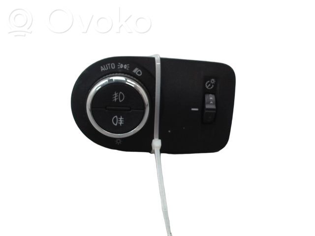 Opel Mokka X Przełącznik świateł 