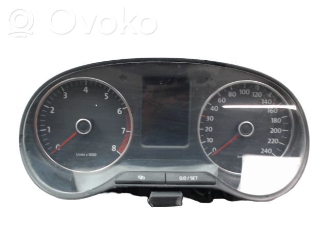 Volkswagen Polo V 6R Vitezometru (grup de instrumente) 
