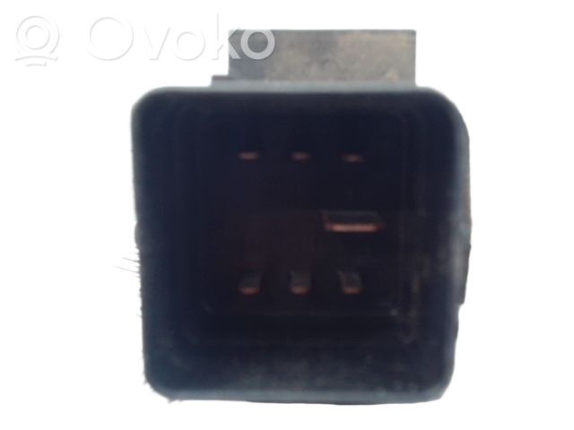 Przekaźnik / Modul układu ogrzewania wstępnego   9640469680,04416764,100652,11067JD50A,12217794967,1252609,132183,1427773,153460,16148800000,1860A680,2502122,285835,3M5T12A343AA,4416764,598140,62100652,6G9Q12A343AA,7285835,75614318,7794967,8692616,9310003,93858431,9640469680,9640469680A,994061,CCU147,GSE147,H7285835,WG1250695,WG1486255,WG1795868,Y60118650