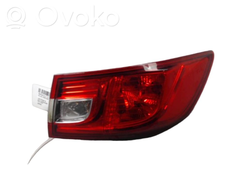 Renault Clio IV Luci posteriori 