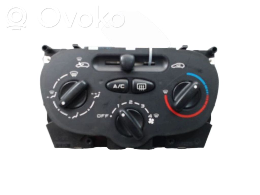 Peugeot 206 Climate control unit 