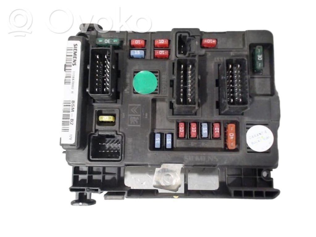 Peugeot 206 Module de fusibles