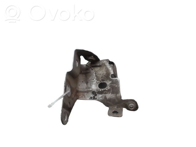 Renault Clio III Supporto di montaggio del parafango 