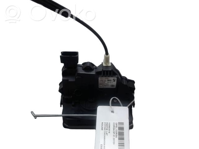 Opel Corsa E Front door lock 