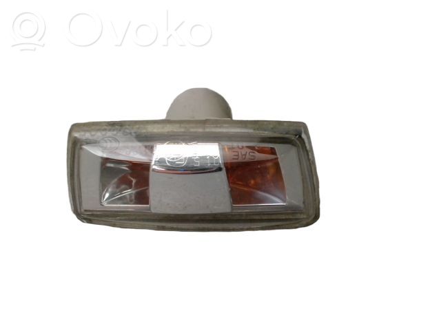 Seitenblinker   13497990,100093520,13252456,13497990,1713418,1713424