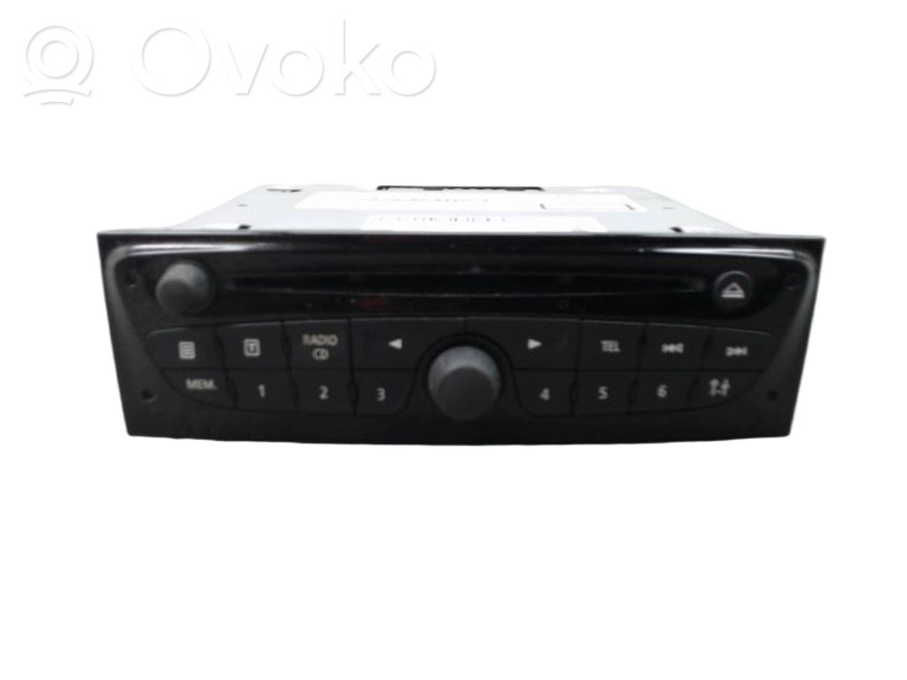 Renault Clio III Panel / Radioodtwarzacz CD/DVD/GPS