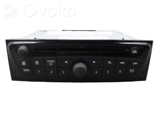 Renault Clio III Panel / Radioodtwarzacz CD/DVD/GPS 