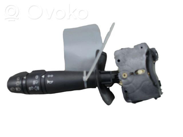 Interruptor de luz   6001548108,000052002010,251595,32022,341662,6001546130,6001548108,6001548114,8200213173