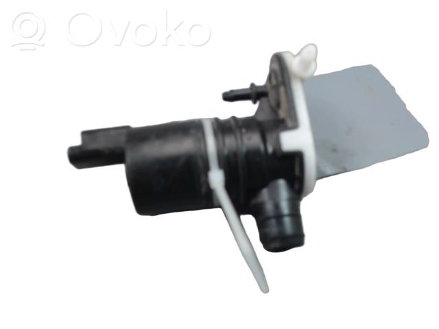 Renault Clio V Windscreen/windshield washer pump 