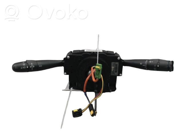 Peugeot 1007 Wiper turn signal indicator stalk/switch 