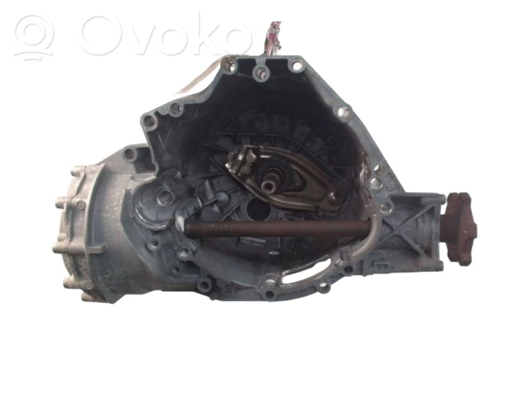 Audi A5 8T 8F Cutie viteze manuală cu 6 trepte 