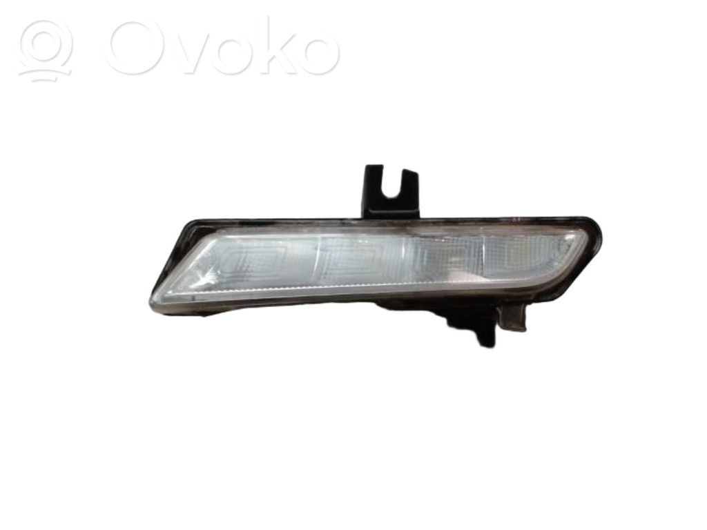 Renault Clio IV Faro diurno con luce led