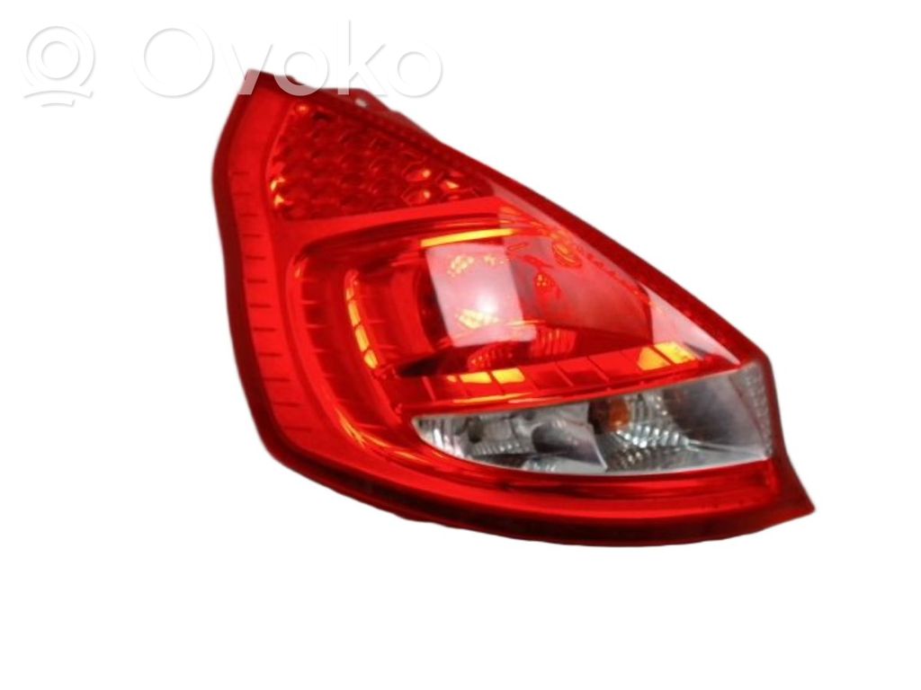 Luz trasera/de freno   1709553,1111490012,11114900121,1405091,1513146,1513152,1709553,1807931,42411504,4311985LUE,478591110,8A6113405AC,8A6113405AD,8A6113405AE,8A6113A603AA,8A6113A603AB,A1648203164,DK5251160,GP1223