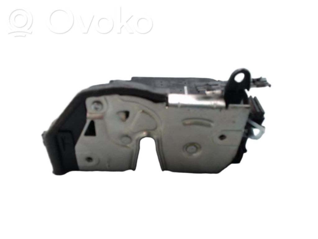 Cerradura de puerta delantera   51217202146,51217202146