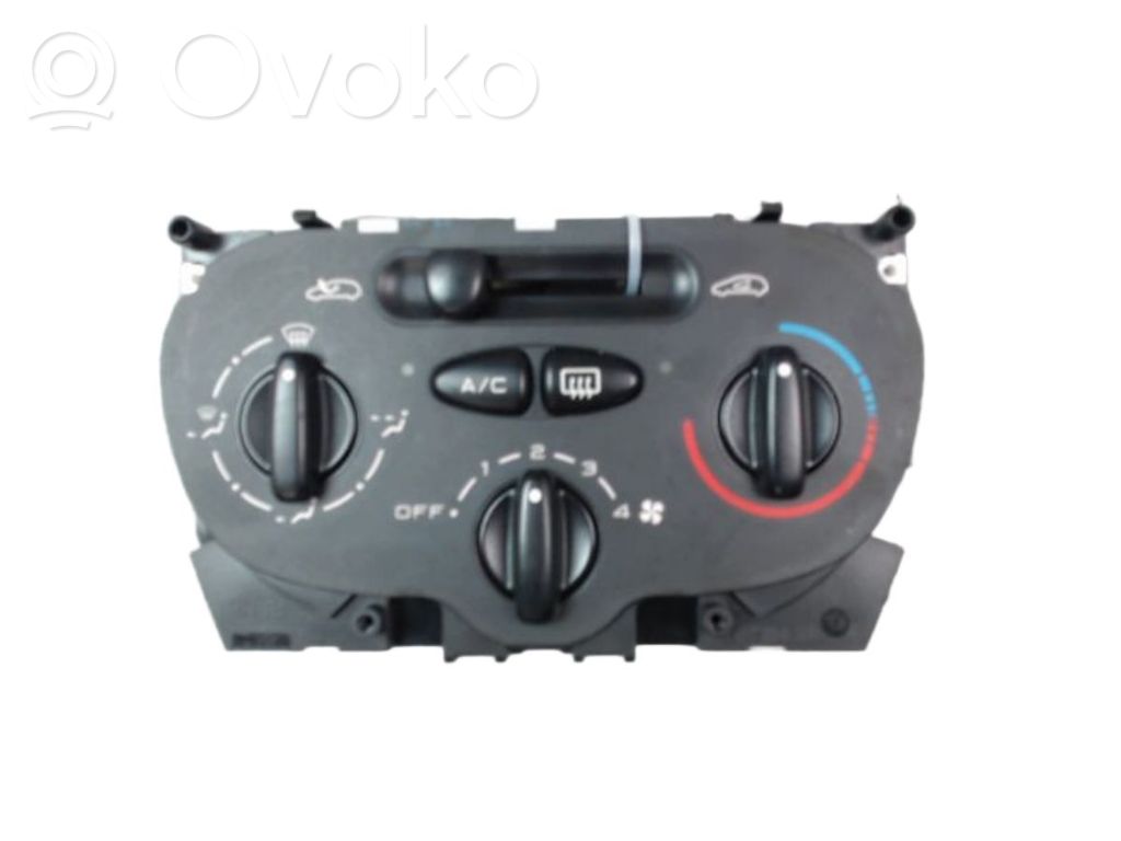 Peugeot 206 Climate control unit 