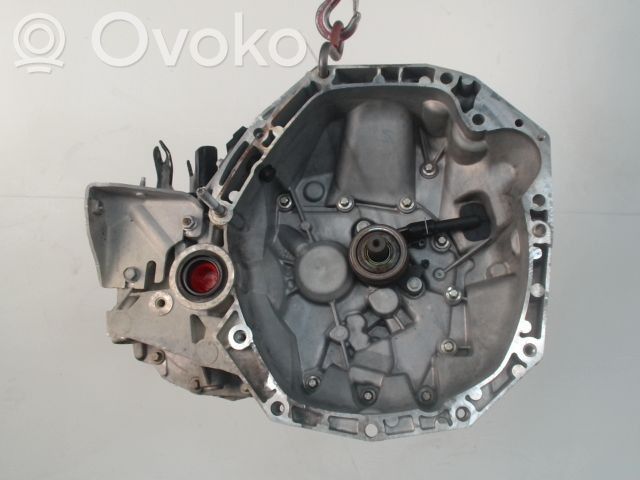 Nissan Note (E12) 5 Gang Schaltgetriebe