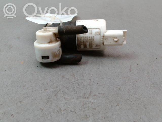 Windscreen/windshield washer pump   643492,0000643475,0000643492,108270,15SKV013,2220032,286200851R,289200004R,28920BU010,4408575,4410722,6001549443,6001549444,643470,643475,643492,643498,643770,7700428386,7700430078,7700436687,8200030639,8200194414,88211,88214,91160063,93160293,9641553980,9643447980,9722,A2C53030301Z