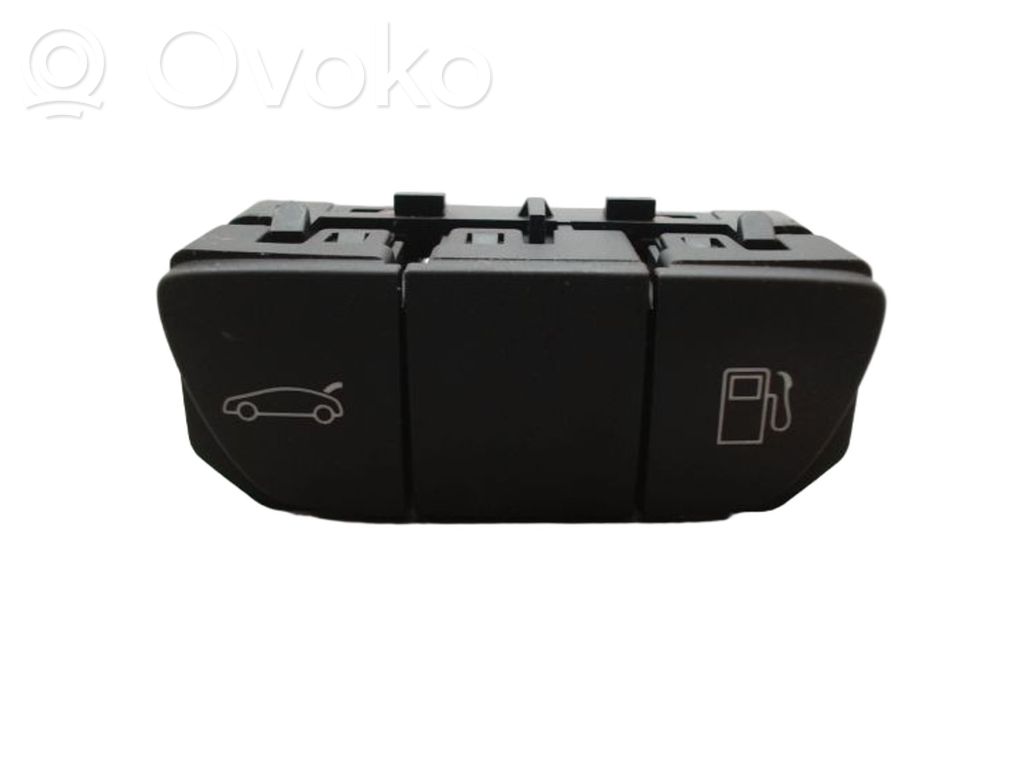Peugeot 508 Tailgate/boot open switch button 