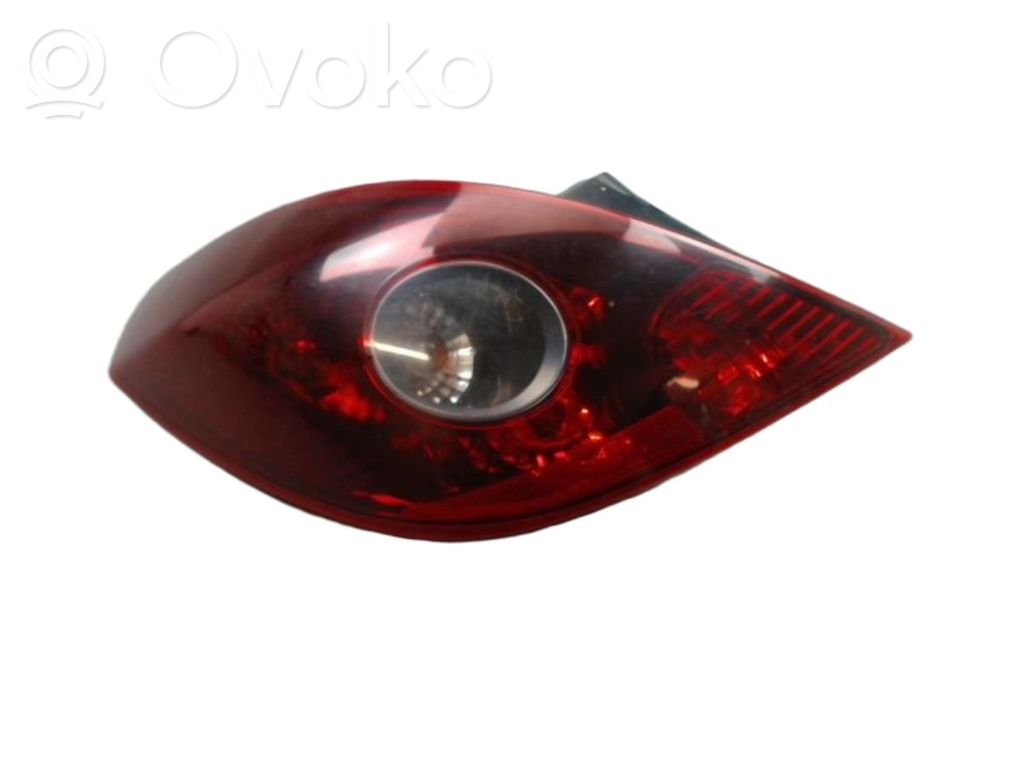 Opel Corsa D Lampă spate în caroserie