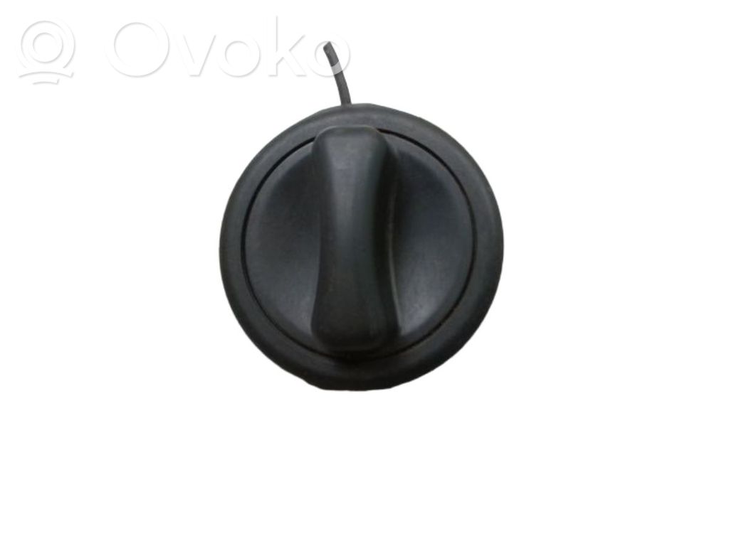 Korek wlewu paliwa   2304700305,2304700305