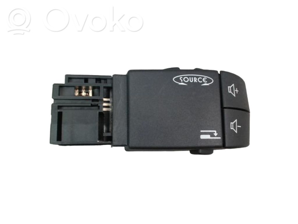 Controllo multimediale autoradio   8200009040,7701049643,8200009040