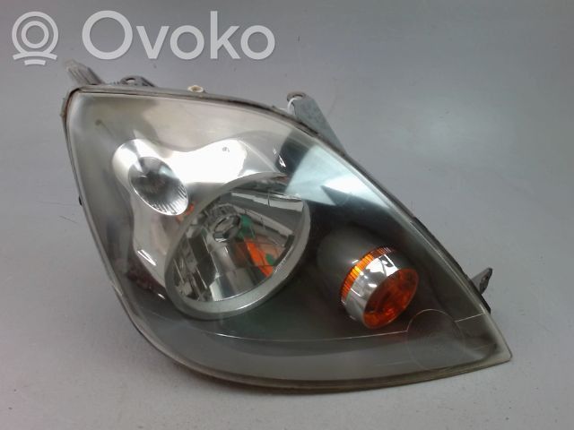 Ford Fiesta Phare frontale 