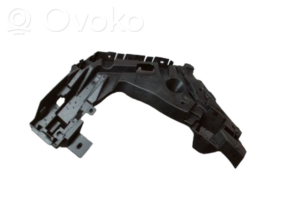 Volvo XC40 Soporte de montaje del parachoques trasero