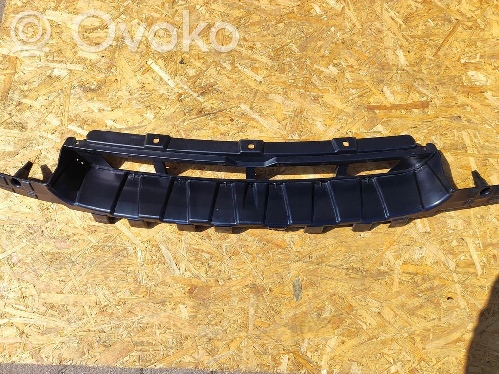 Front bumper lower grill   7176270
