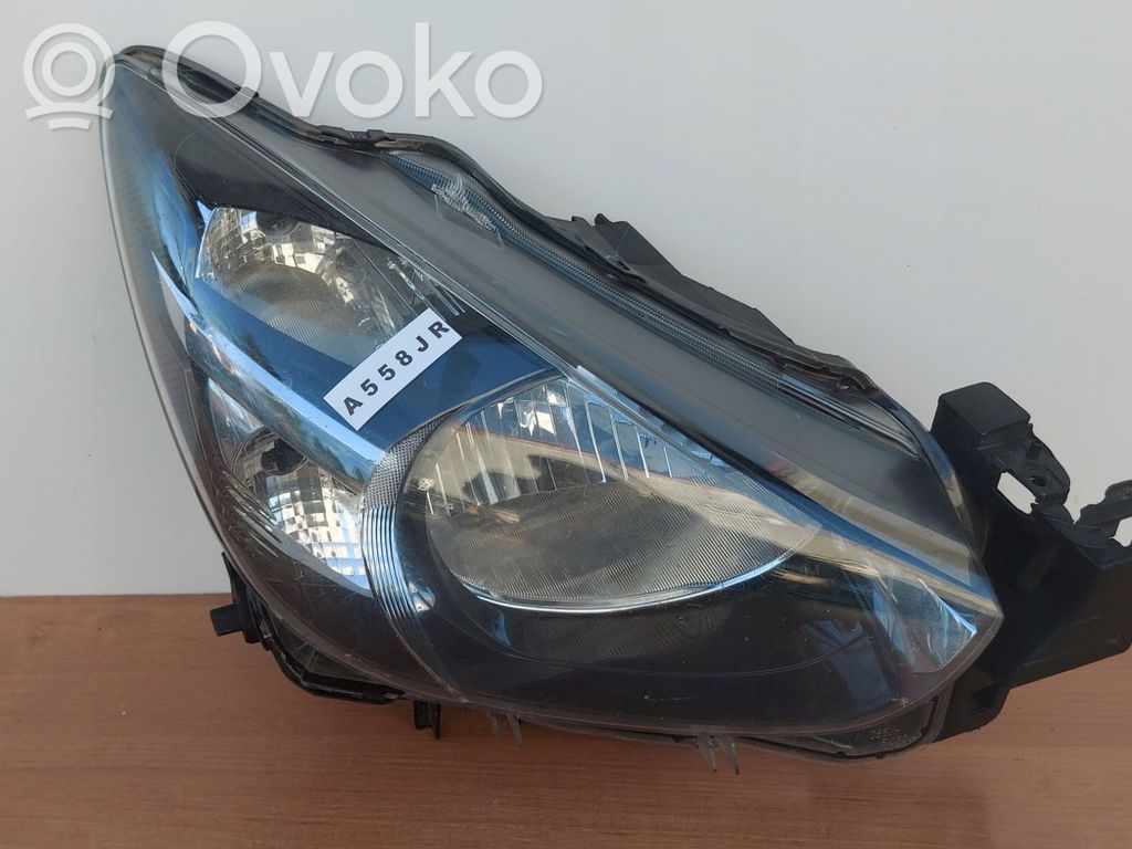 Etu-/Ajovalo   A558JR,51030