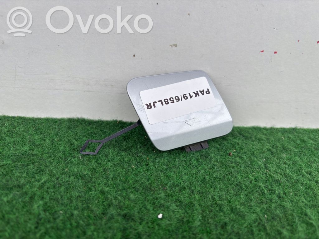 BMW 1 F40 Capac orificiu tractare bară spate 