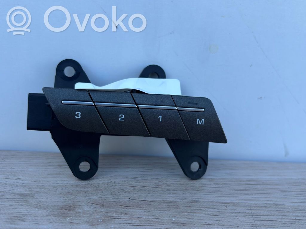 Land Rover Range Rover Evoque L538 Bagāžnieka pārsega aizvēršanas slēdzis 