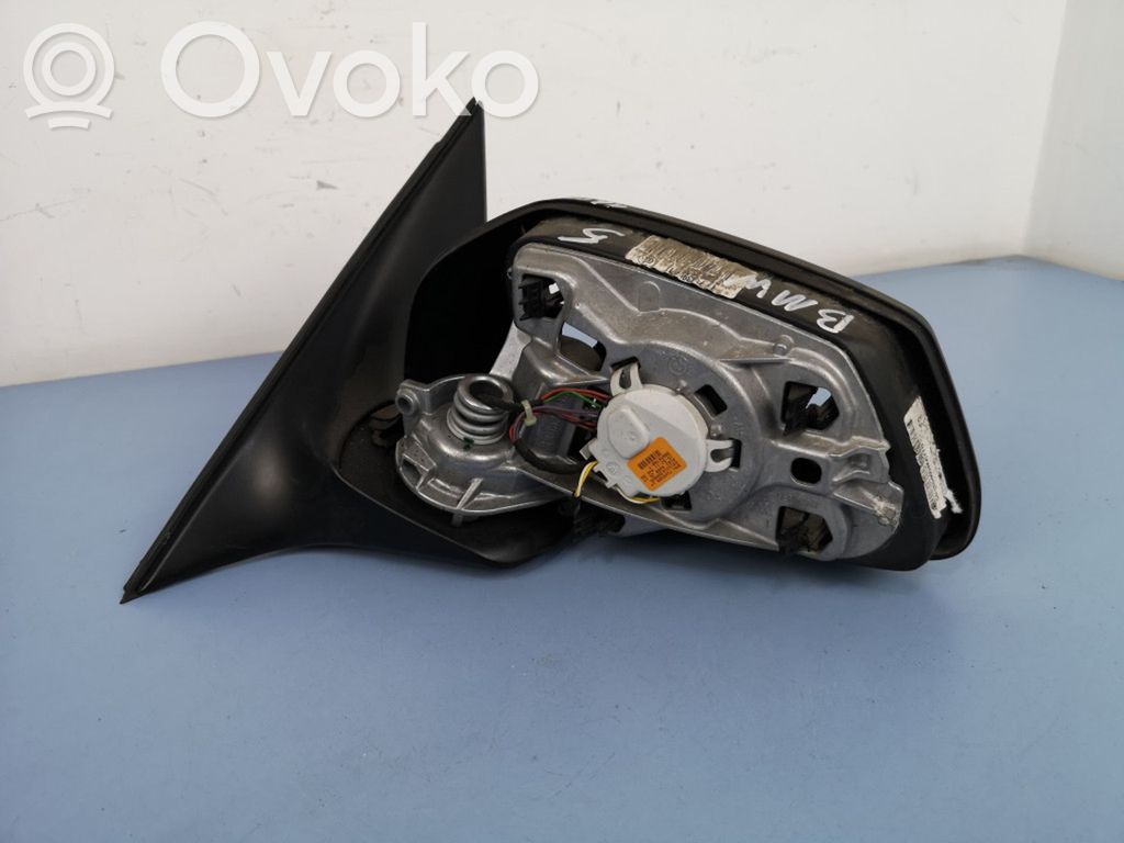 BMW 5 F10 F11 Elektryczne lusterko boczne drzwi przednich 