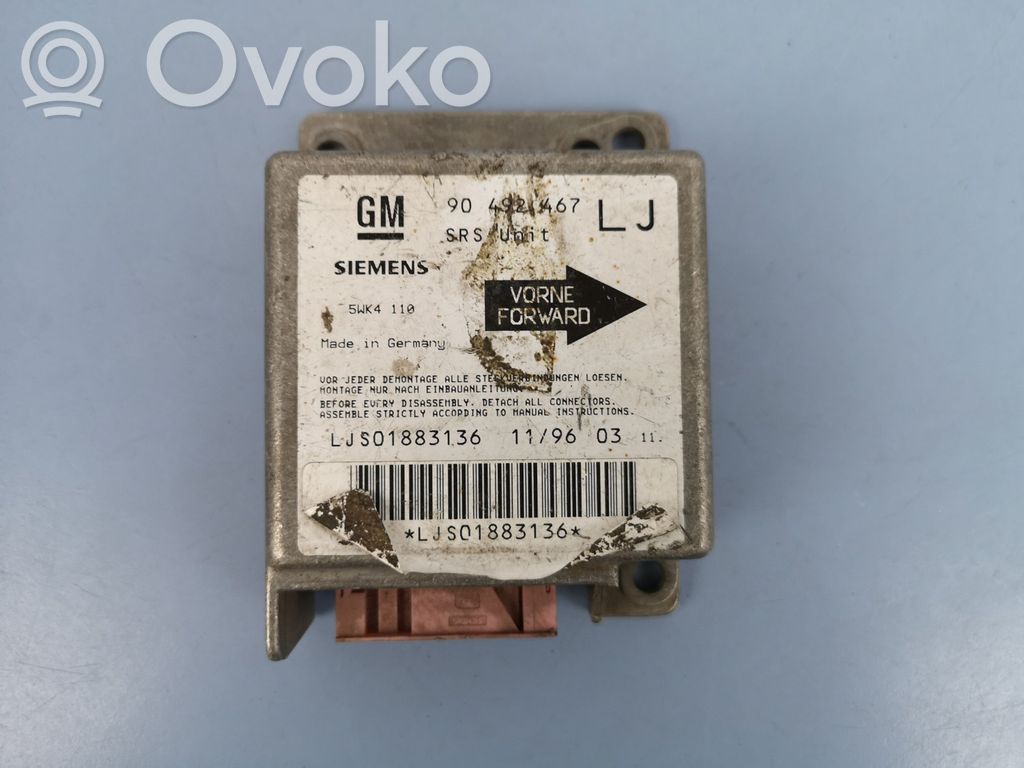 Opel Omega B1 Airbag control unit/module 
