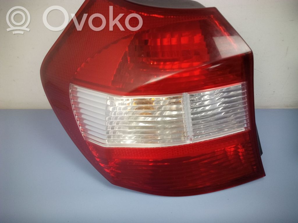 BMW 1 E81 E87 Galinis žibintas kėbule 