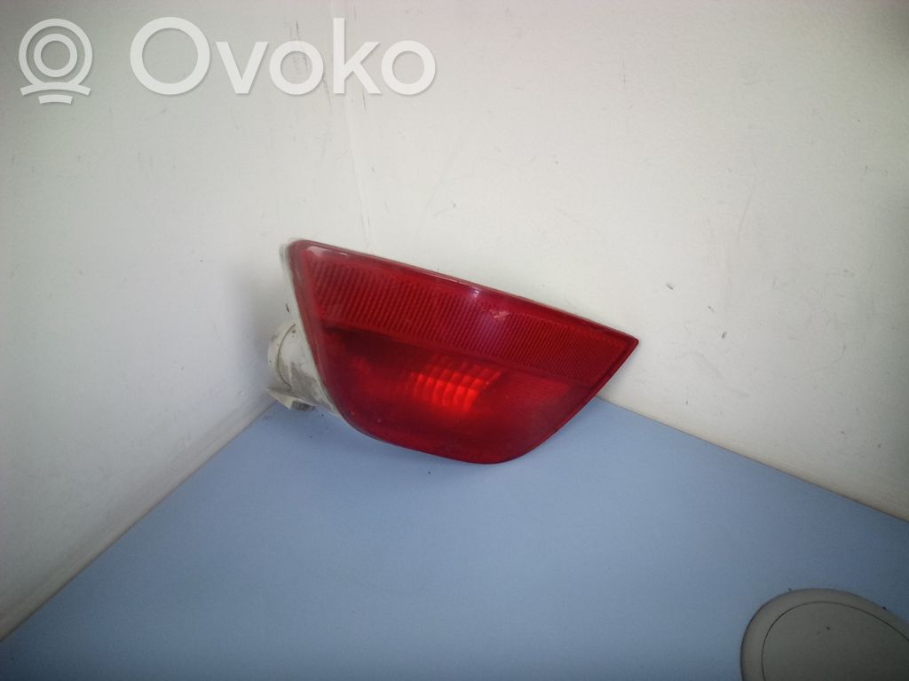 Ford Focus Miglas lukturis aizmugurē 