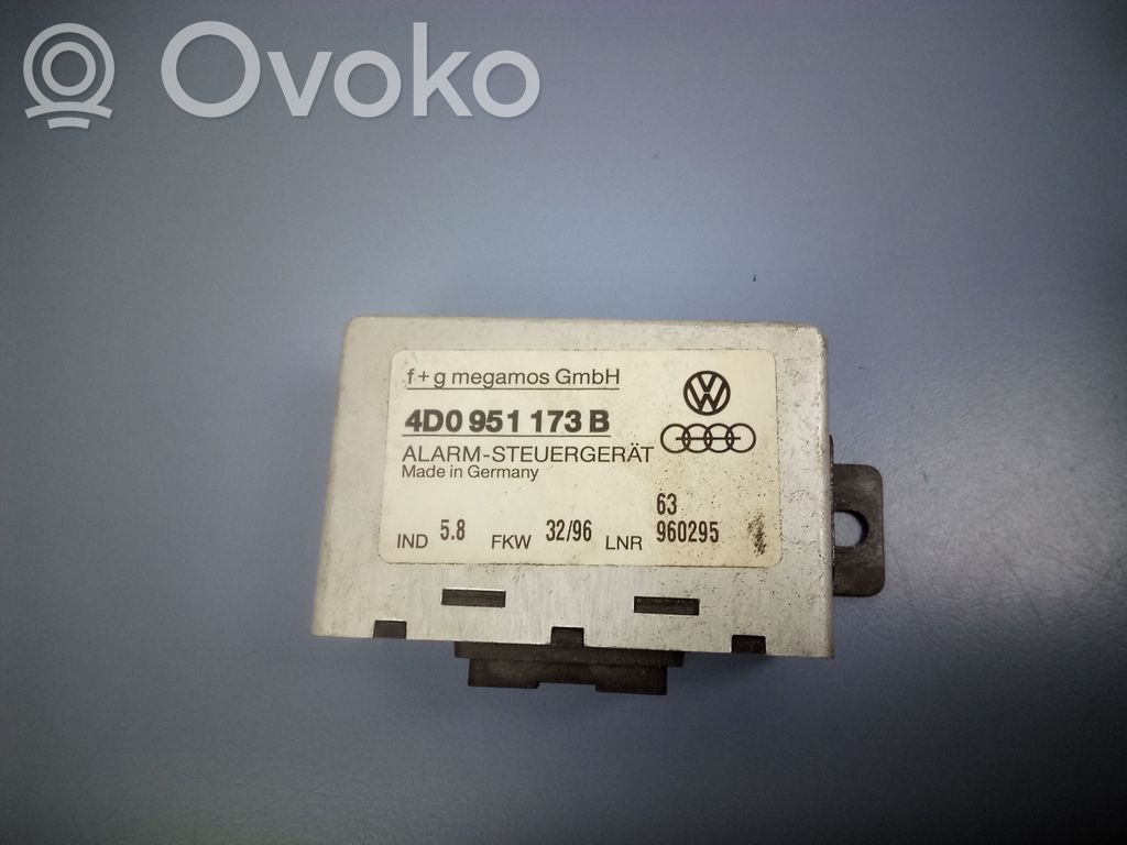 Audi A4 S4 B5 8D Alarm control unit/module 